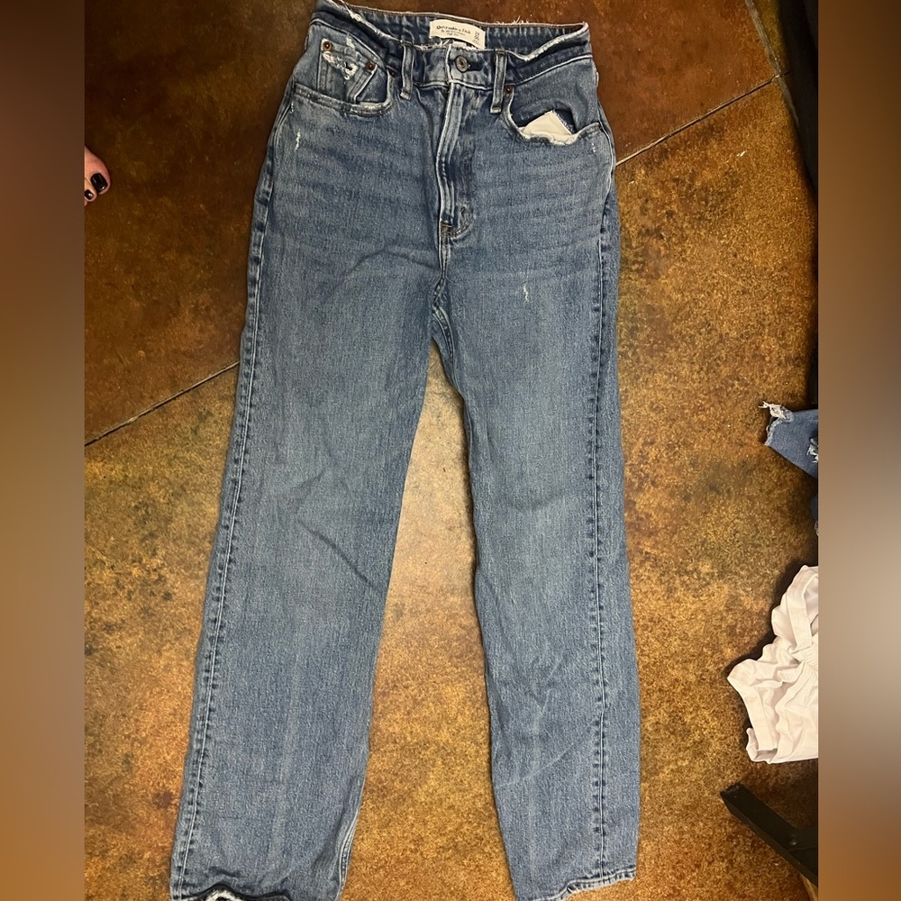 Abercrombie high rise 90s relaxed jeans